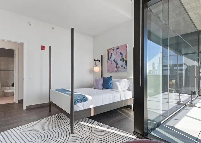Fulbrix Bright Designer With West Loop Views * Chicago