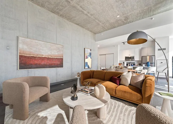 Apartment Fulbrix Bright Designer With West Loop Views *