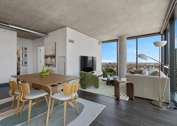 Apartment Fulbrix Bright Designer With West Loop Views Chicago
